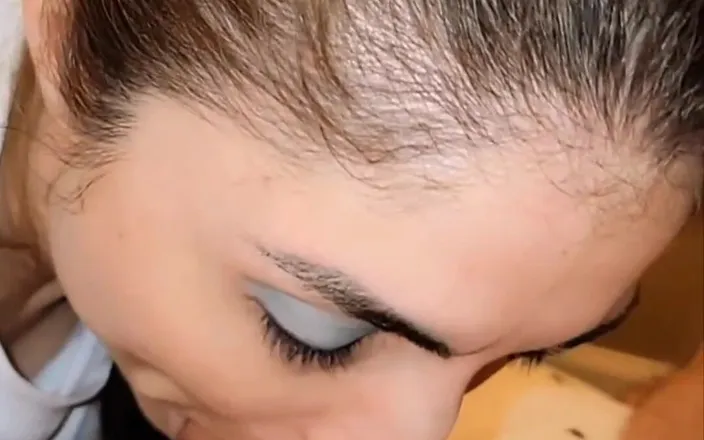 Annalee Blue: Sloppy Blowjob, Handjob and Cumshot Fail Ends with Licking up...