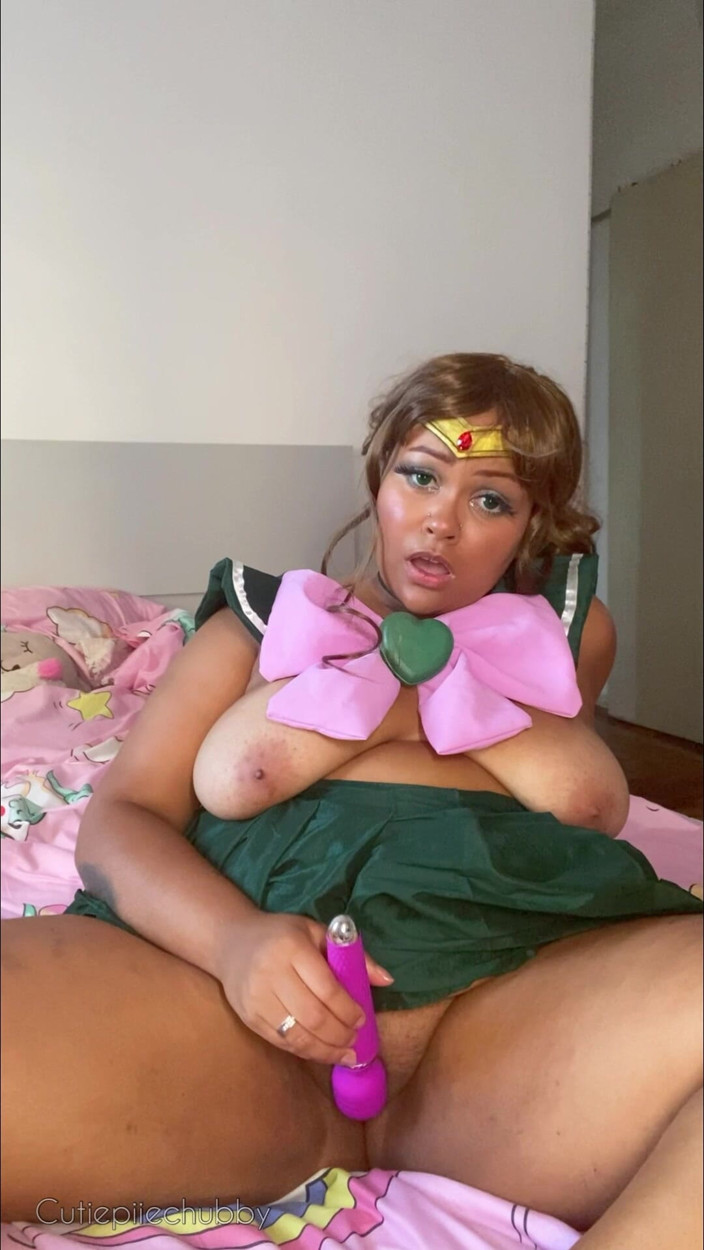 Cutiepiie Chubby: BBW-Seemann jupiter hitachi masturbation
