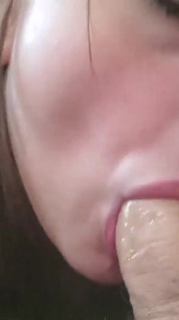 Princess Loves Telling Dirty Stories While Milking Cock