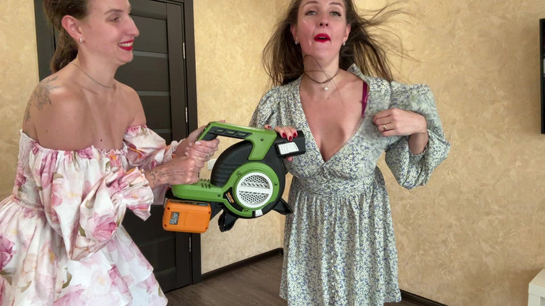 Hottie goddess: Windiges kleid, verführung