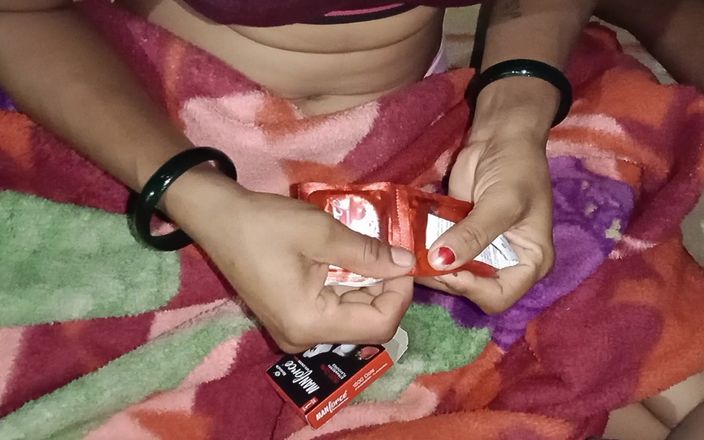 xxxSejal: La terra del ragazzo è indossare un preservativo e baciarlo