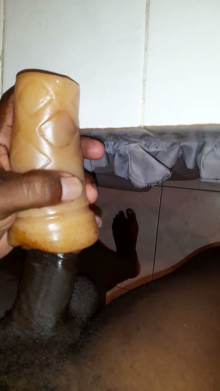 Islandvibes69: Jerking off S12 Ep7