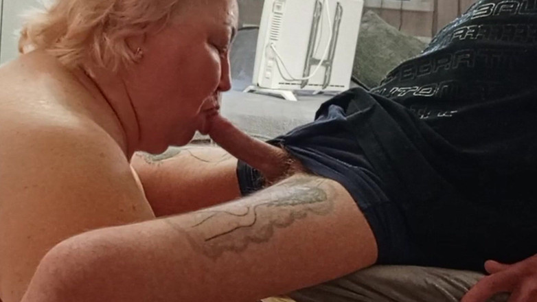 Zona901: Přítelkyně kouří hluboko a dostane do pusy mňam