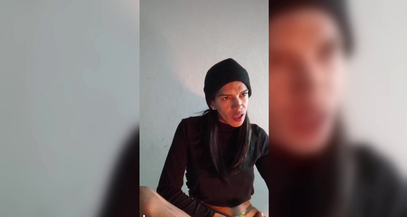 Tsdanisantos1: Yo en casa, dd bien, mientras presumo de mis pies,...