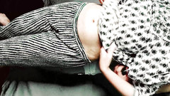 Vicky Thakur: College bollente si incontra in camera