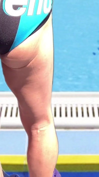Am un costum de baie Acest lucru este o parte din Secretgakuen