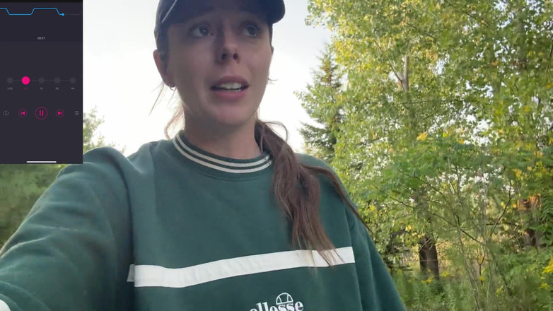 Nadia Foxx: Riskantní procházka v stezce s mými svěžími!