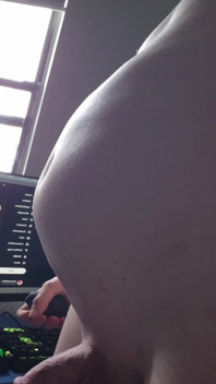 Nafukování mého čerstvě oholeného břicha