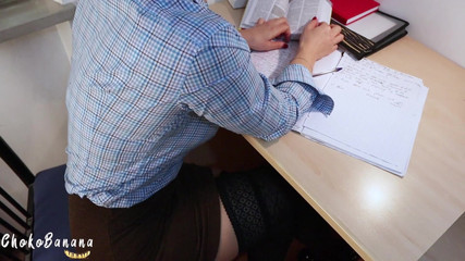 Chokobanana: Překvapil jsem svoji nevlastní sestru při studiu