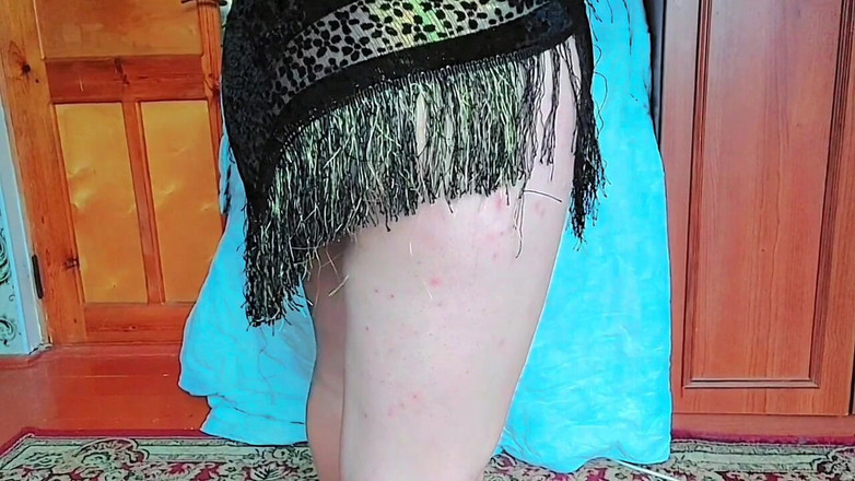 Kitty_Cross: Soy un chico crossdresser auto nalgadas linda dama chico modelo...