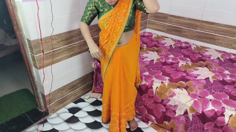 tannu: Tanya Bhabhi's eerste romantische seksvideo in duidelijke Hindi-stem