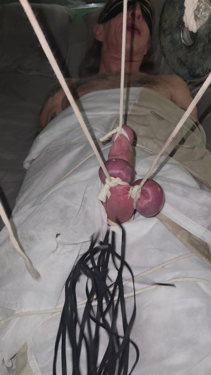 Goode Girl: Awek goode CBT dibalut, ditangkap berat dan waxed