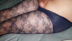 Dani Leg: Dani Leg in Blue Pattered Pantyhose