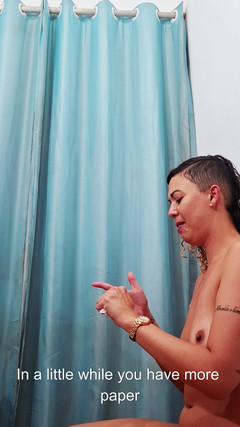 Gabi SweetCouplesStories: Seks sebenar di dalam bilik tukar kedai dengan pancutan mani...