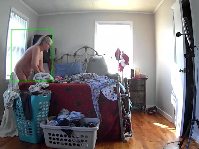 Caught My Hot Momma Doing Laundry! (Vee studios)