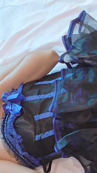 Mayu no.52 Sexy bambola, micro bikini, gola profonda, imaratio, segni lascivo,, piercing al capezzolo, Squirting, orgasmo convulsivo,