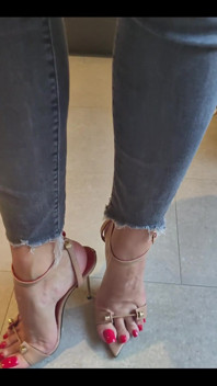 Hardot Heels