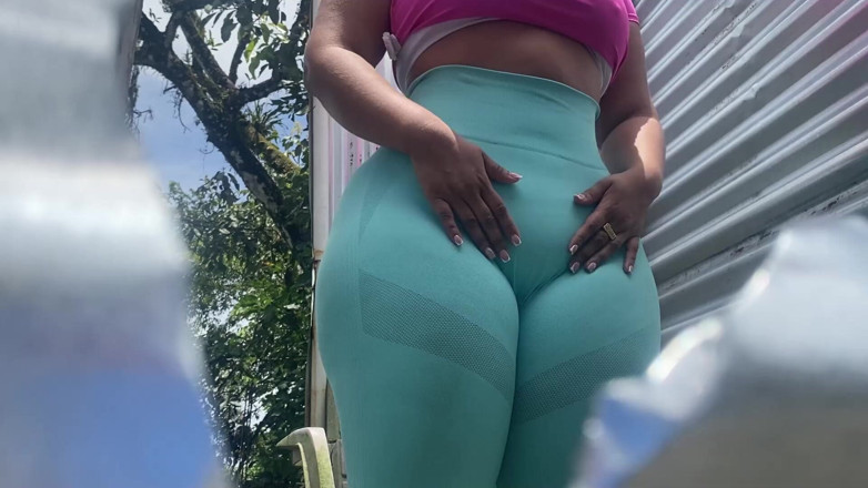 kloyesteicy: Venkovní chatka na brazilské pláži