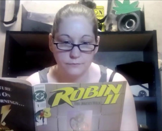 Queen Mea: Nerdy girl ignoring you