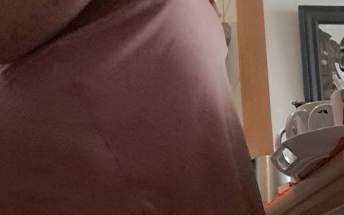 Mommy big hairy pussy: Rijpe vagina close-up