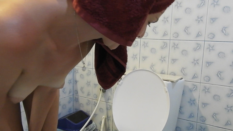 MissAnja_FH: Fa pipì come un uomo