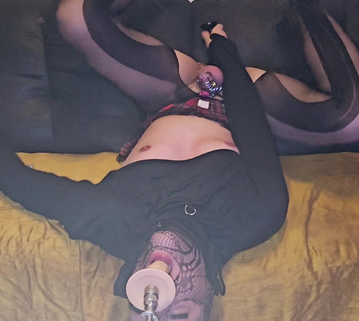 Bound_Sissy: Transvestit Sissy-sklavin gesichtsfick pissen und kommen