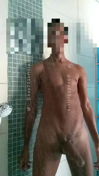 Slow Motion in the Shower