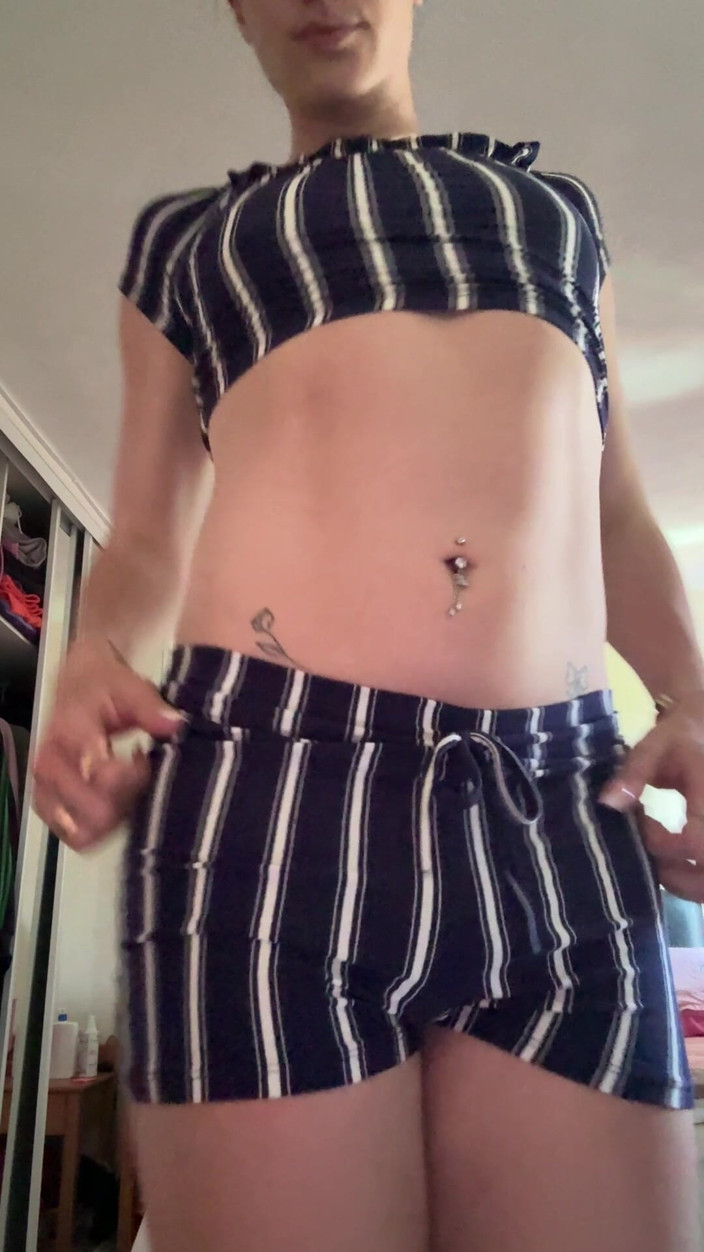 Dreamboy_506: Seksi yaz kıyafeti