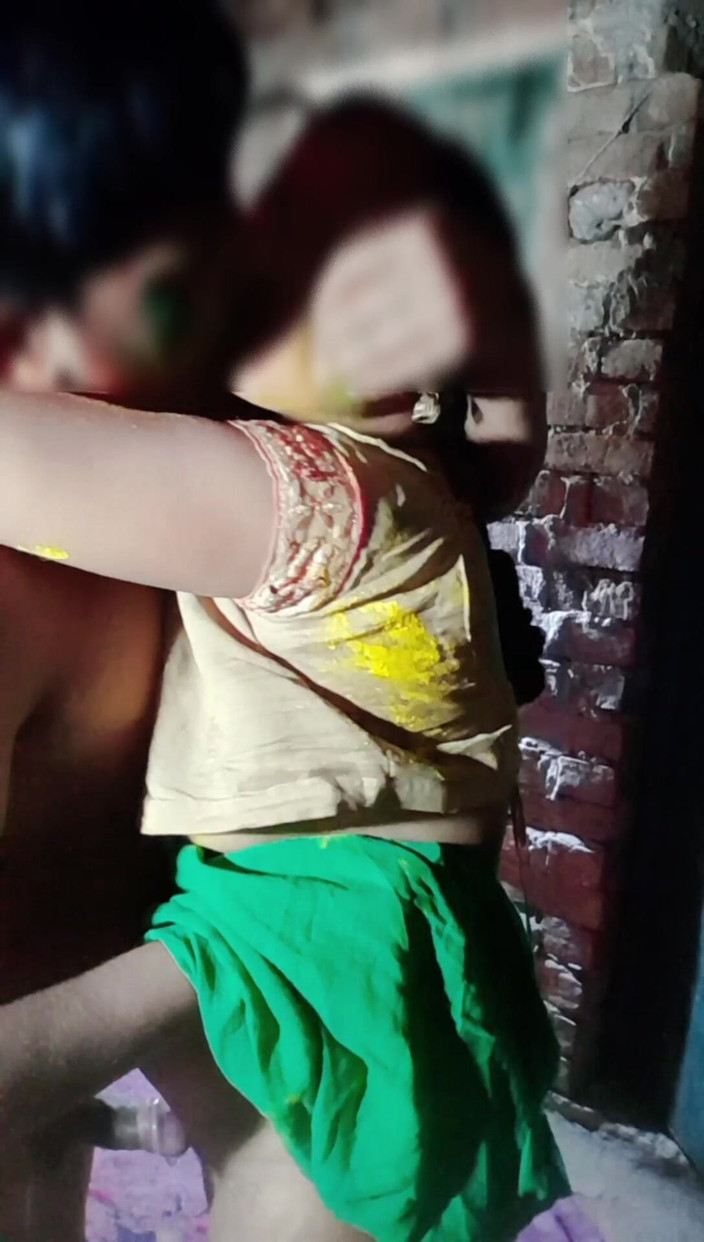 Renudbf: Indisch maagdelijk dorpsmeisje Holi seks virale mms