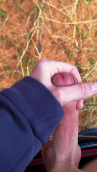 Twink Wixt В Осінній День У Лісі І Сквірт Роговий