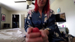 Jane Cane: Macecha pomáhá nevlastnímu synovi stříkat před hodinou