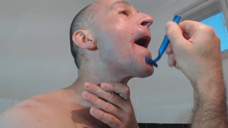 TIVADAR 73: Tivadar 73 гоління 2.