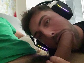 Nenesgaymers: We Were Playing Computer and He Sucked My Cock Until...