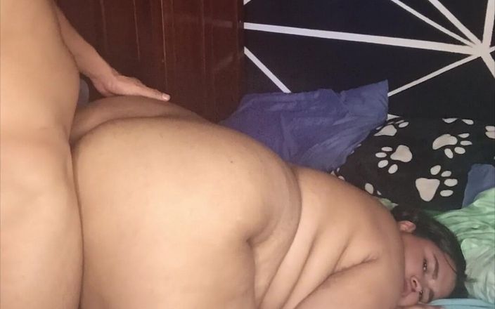 Miia Foxxy: How Good That Huge Ass Looks
