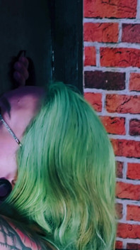 První zkušenost s gloryhole elizabethhunny