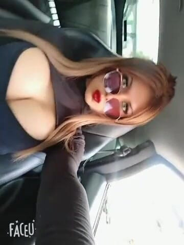 Barbietransxxxx: Транссексуал в машине, чтобы дать задницу