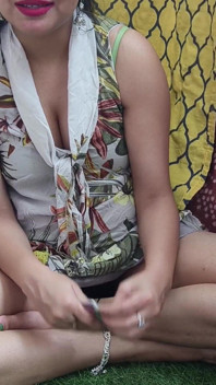 Desi Hot Bhabhi Gets Niegrzeczny dla Gand, Chut Chudai, ciasny tyłek analny i cipki jebanie, z hindi Audio