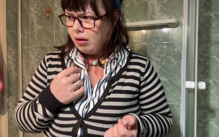 Roxanne Miller: Tea trasformazione-espansione del seno, pulsanti che scoppi