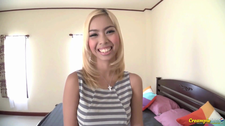 Creampie Thais: Daisy AKA khạc nhổ hoặc nuốt tinh được chảy tràn tinh...