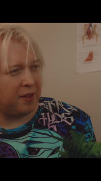 Pisang dari pantat ke mulut