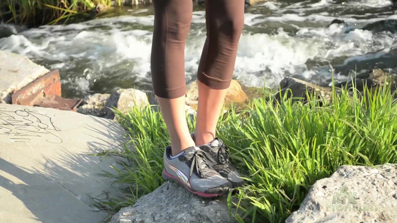 ATK Girlfriends: Seguimos a Celeste Star para esta parte 2 o 3 mientras atraviesa...