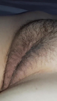 Olgun seksi amcığı sikiyor!