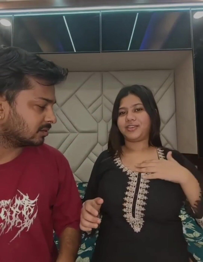 Queen7895: 年轻的继妹与继兄弟啪啪啪