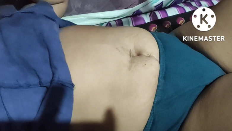 Anita yadav: Bhabhi 섹시하고 섹시한 엉덩이 젖탱이