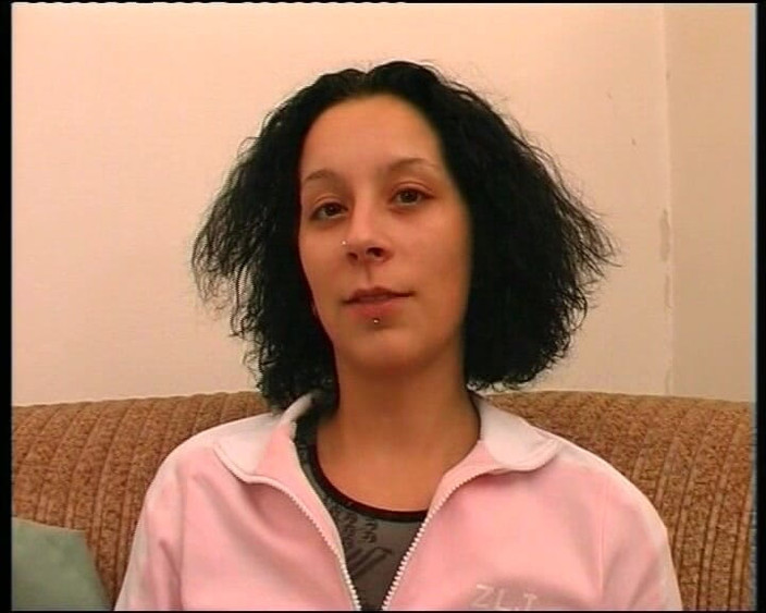 German Amateur Videos: German Amateur Teen Showes Her Pussy on Casting