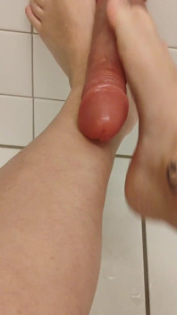 Dildo Footjob