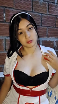 I Asked My Stepbrother to Help Me Pick Out an Outfit, but I Got a Delicious Creampie