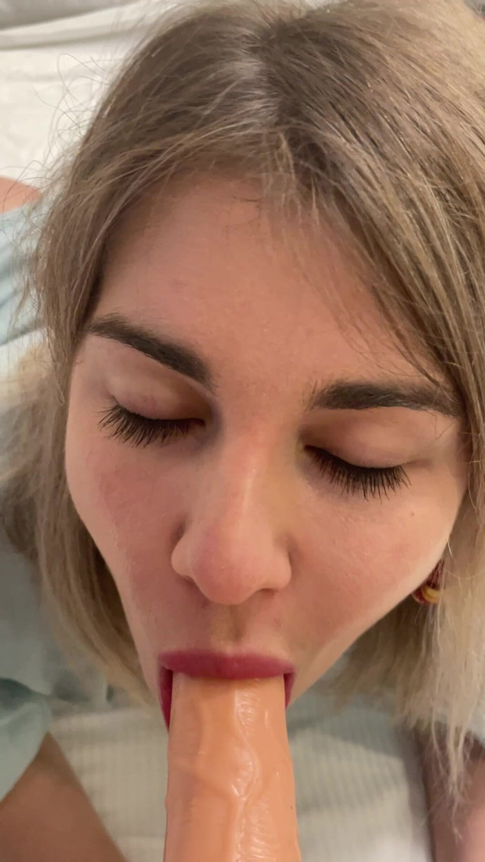 Misty Phoenix: Cita con anal y mamada