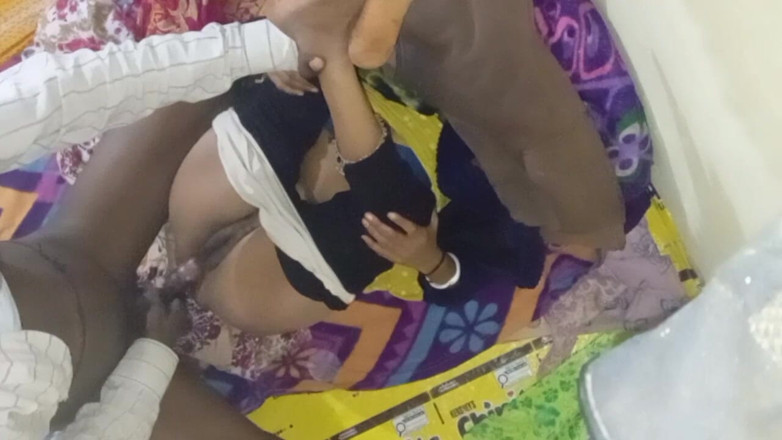 Bengaliauntykichut: Il villaggio maturo