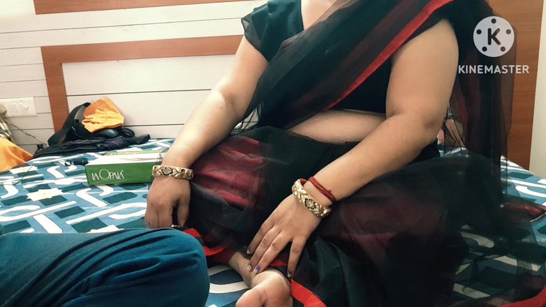 Salmaan001: Sousedka Bhabhi se vrátila domů na Diwali, byla ošukána a...